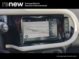Voiture RENAULT Twingo III (C07) Ph2 NG E-Tech Electric Techno R80