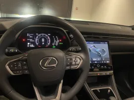 Voiture LEXUS LBX I Ph1 1.5 136ch Business 2WD