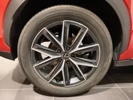 Voiture LEXUS LBX I Ph1 1.5 136ch Emotion 2WD