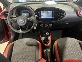 Voiture TOYOTA Aygo X I Ph1 1.0 VVT-i 72ch Design MY23