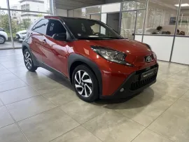 Voiture TOYOTA Aygo X I Ph1 1.0 VVT-i 72ch Design MY23
