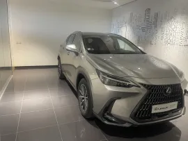 Voiture LEXUS NX II Ph1 450h+ Luxe 4WD MY24