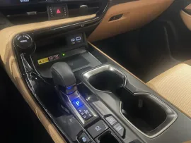 Voiture LEXUS NX II Ph1 450h+ Luxe 4WD MY24