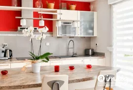 Vente Appartement 3 pièces, balcon et garage