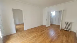 Vente Grand 2 pièces - Paris 15ème