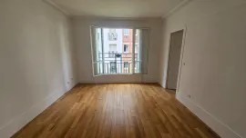 Vente Grand 2 pièces - Paris 15ème