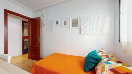 Colocation Plaça del Poeta Vicente Gaos, Valencia