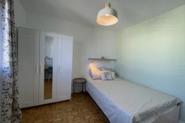 Chambre en colocation appartement meublé Lyon 8e