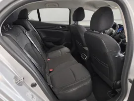 Voiture RENAULT MEGANE 4 - 1.5 BLUE dCi 95 CV BUSINESS - 5 CV