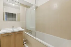 Vente Appartement 5 pièces - Paris 20e