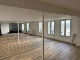 Location Location Bureaux Paris 75010