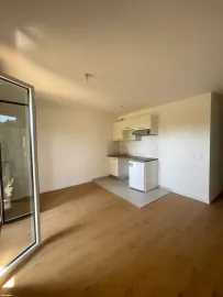 Location T2 neuf avec belle terrasse et parking –Torcy