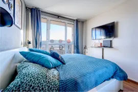 Vente Duplex Lumineux de 4 Pièces
