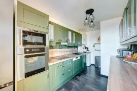 Vente Duplex Lumineux de 4 Pièces