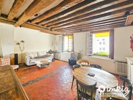 Duplex atypique en dernier étage Paris 5e