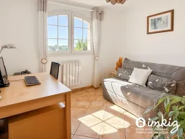 Vente Villa T5, piscine, terrasse, garage