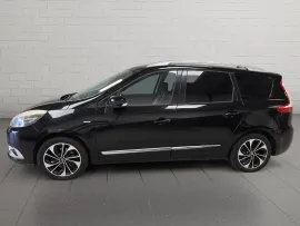 Voiture RENAULT GRAND SCENIC 3 - 1.6 dCi 130 CV BOSE EDITION 7 PLACES - 7 CV