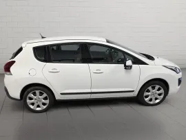 Voiture PEUGEOT 3008 - 1.6 Blue-Hdi 120 CV ACCESS - 6 CV