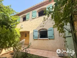 Vente Spacieuse villa familiale avec piscine et garage