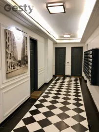 Vente Grand studio, vue dégagée, idéalement placé