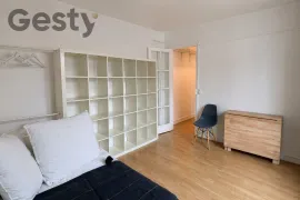 Vente Grand studio, vue dégagée, idéalement placé