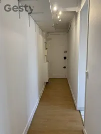 Vente Grand studio, vue dégagée, idéalement placé