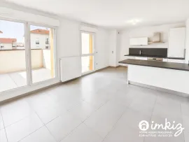 Vente T3 de 60m² - garage, balcon, 2018 - Clé en main !