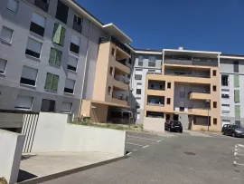Vente BOX NEUFS PMR -  RESIDENCE SECURISEE
