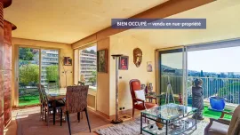 Vente Exclusif : Villa sur le toit, 26 % de décote.