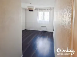 Vente Lumineux appartement 4 pièces Secteur des Rascas