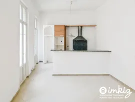 Vente T4 de 80 m² repeint, gros potentiel