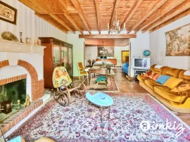 Vente Maison 6 pces charme de l'ancien,poutres,cheminées