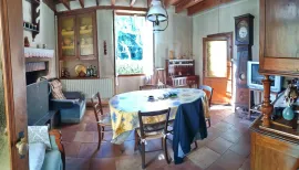 Vente Maison 6 pces charme de l'ancien,poutres,cheminées
