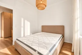 Vente Villefranche-sur-mer- Beau 3 pièces de 52 m² en dernier étage à deux pas de la mer