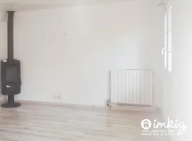 Vente Maison 4 pièces,parking , piscine tennis medecin