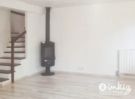 Vente Maison 4 pièces,parking , piscine tennis medecin
