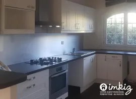 Vente Maison 4 pièces,parking , piscine tennis medecin