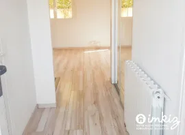 Vente Maison 4 pièces,parking , piscine tennis medecin