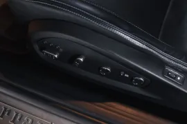 Voiture Ferrari FF