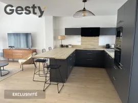 Colocation 1 chambre avec salle de bain privée Via Silva