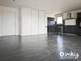 Vente T3 avec piscine et parking sécurisés  - Lalande
