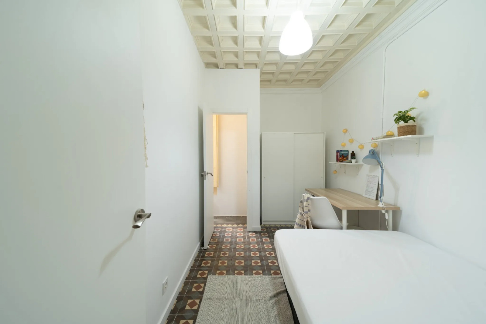 Colocation Carrer de Santa Anna, Barcelona