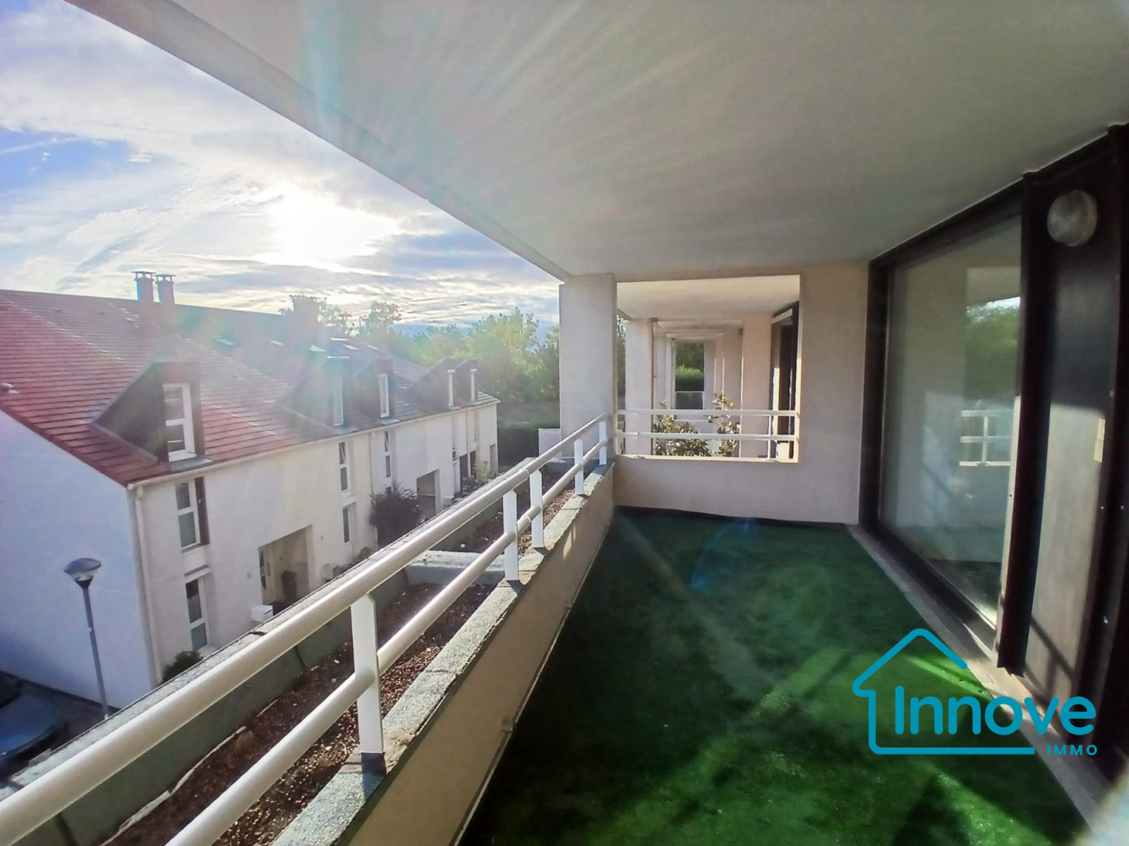 Appartement T2 avec terrasse Quartier du lac Grande Ile Voisins-le-Bretonneux