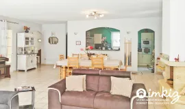 Vente 2 Maisons de plain pied de 9 et  4 pièces piscine