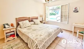 Vente 2 Maisons de plain pied de 9 et  4 pièces piscine