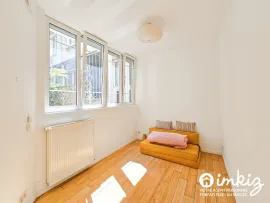 Appart style loft dans le quartier des artistes. Paris 14e