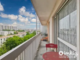 Vente Créteil 2 pièces dernier étage balcon parking