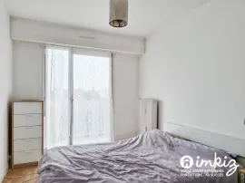 Vente Créteil 2 pièces dernier étage balcon parking