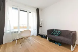Colocation Neltestraße, Berlin
