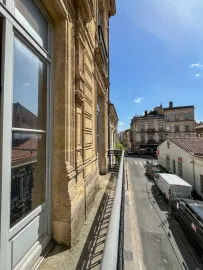 Location Bureau 6 Postes 129m2 - Chartrons